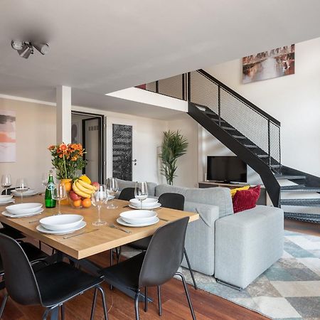 Spacious Apartments Near Karlin Square Praag Buitenkant foto