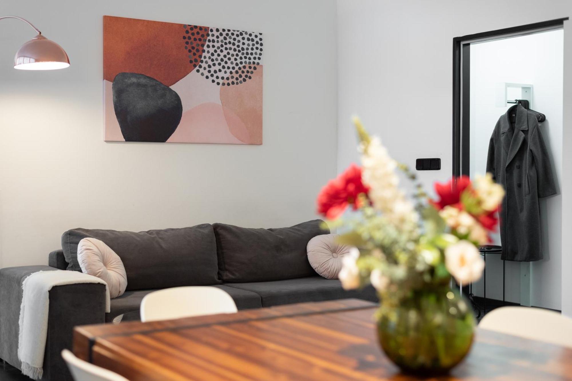 Spacious Apartments Near Karlin Square Praag Buitenkant foto