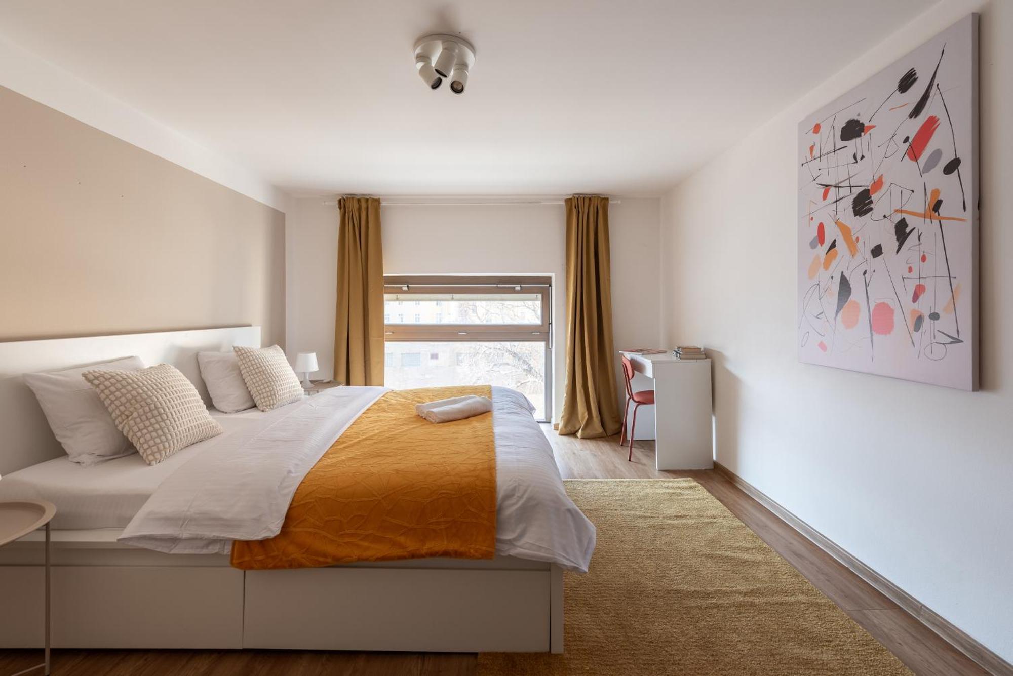 Spacious Apartments Near Karlin Square Praag Buitenkant foto